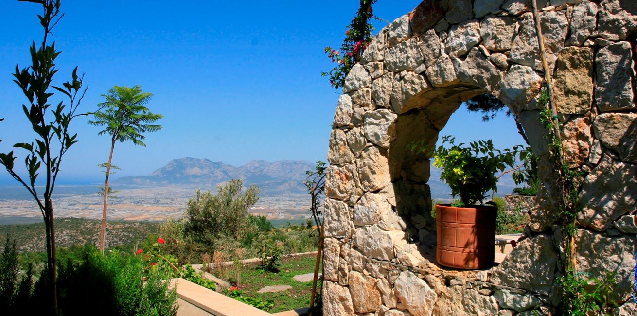 Islamlar mountain villas with fantastic views